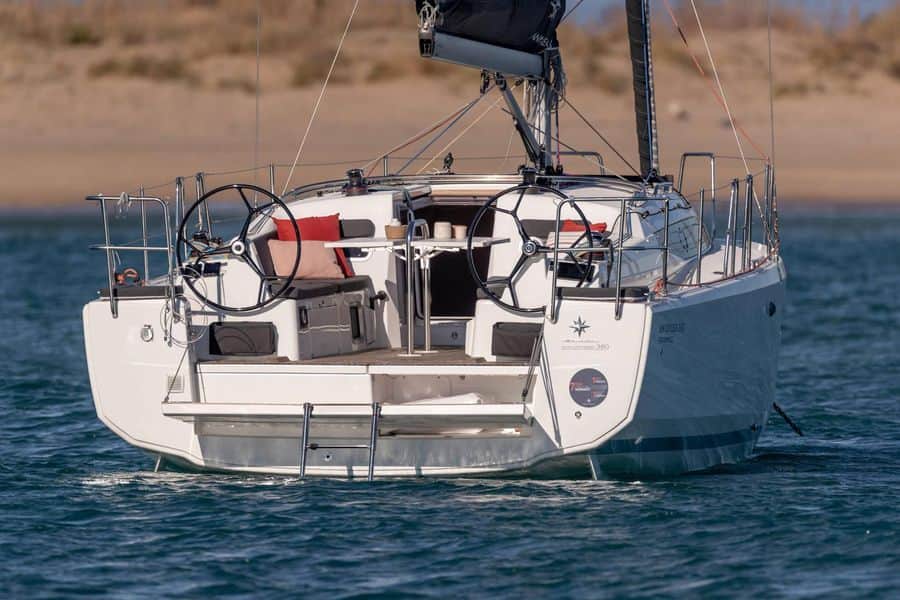Sun Odyssey 380 - 3 cab. "Sunny"