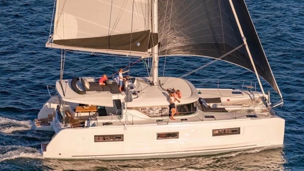 Lagoon 46 - 3 cab. "Sail Away"