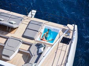 Power 80, plouf dans le jacuzzi