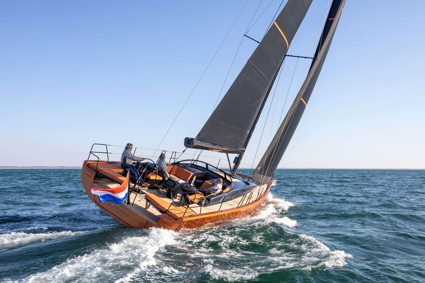 Saffier 46 Med, performant et facile à manoeuvrer par une seule personne