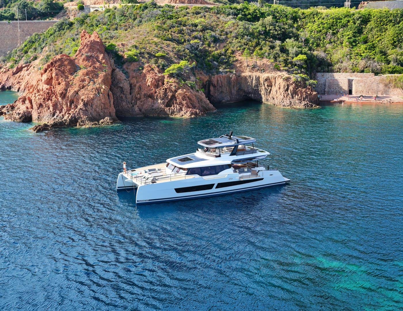 FOUNTAINE PAJOT POWER 80